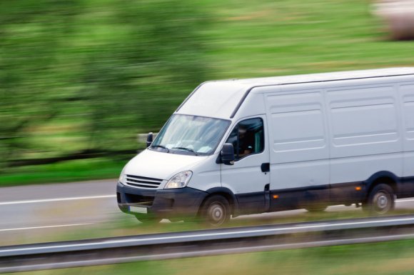 Location d'utilitaire 20m3 pour déménagement à Le Donjon