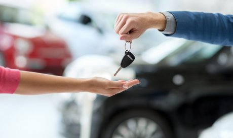 Agence de location de voiture automatique courte durée à Vichy